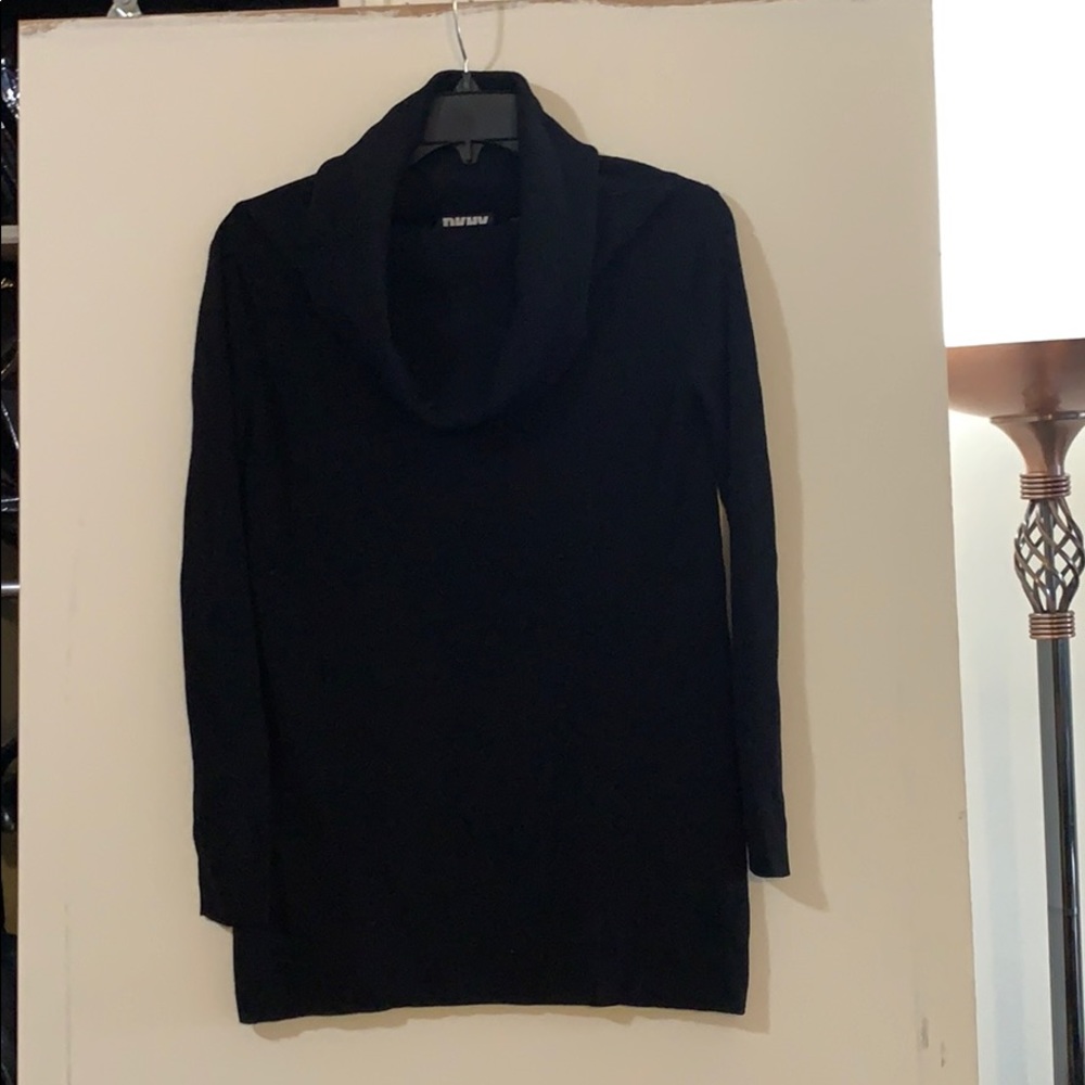 Dkny top